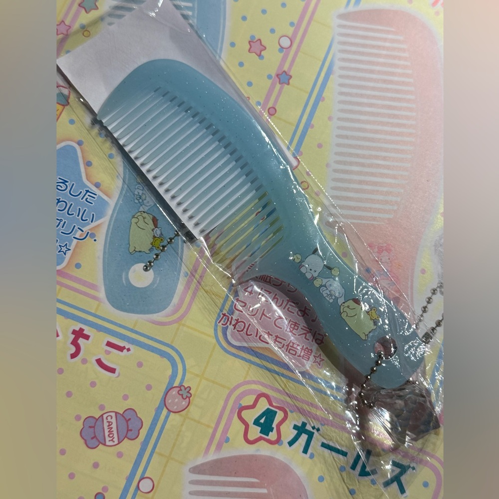 Ichigo Shinbun Issue 664 Strawberry News Hello Kitty Sanrio Japan Comb